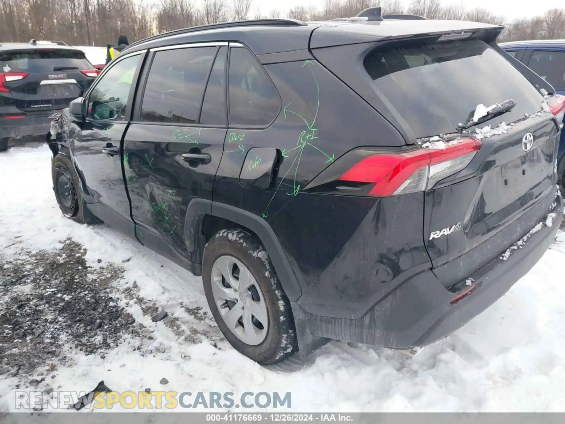 3 Photograph of a damaged car 2T3F1RFV6LC074443 TOYOTA RAV4 2020