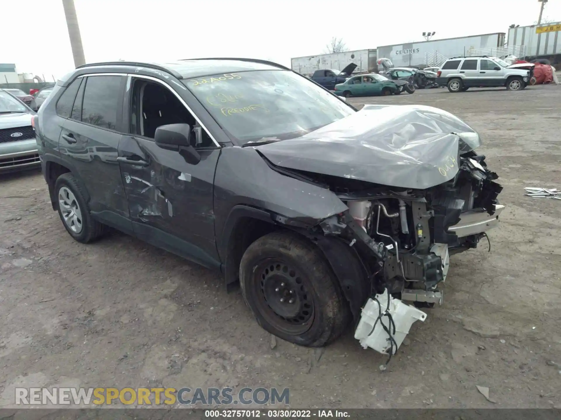 1 Photograph of a damaged car 2T3F1RFV7LW092724 TOYOTA RAV4 2020