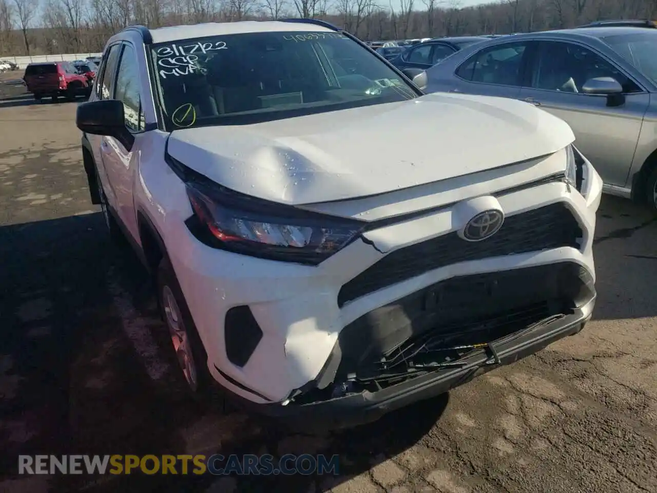 1 Фотография поврежденного автомобиля 2T3F1RFV8LW106940 TOYOTA RAV4 2020
