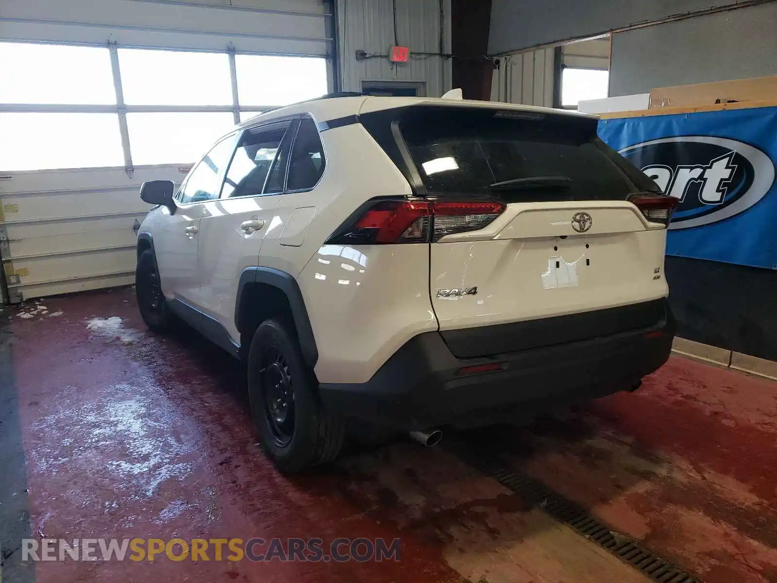3 Photograph of a damaged car 2T3F1RFV9LC101439 TOYOTA RAV4 2020