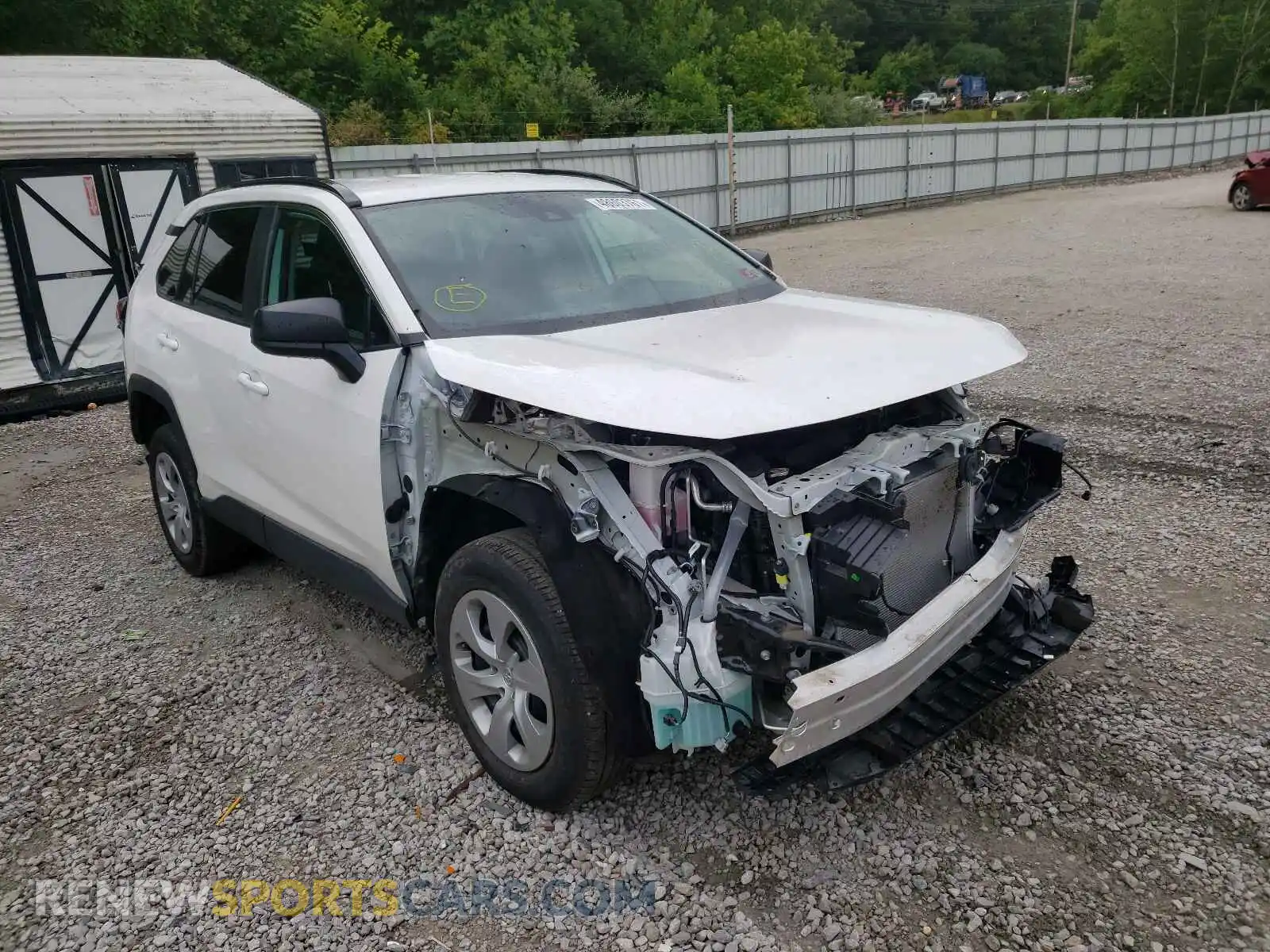 1 Photograph of a damaged car 2T3F1RFV9LW086603 TOYOTA RAV4 2020