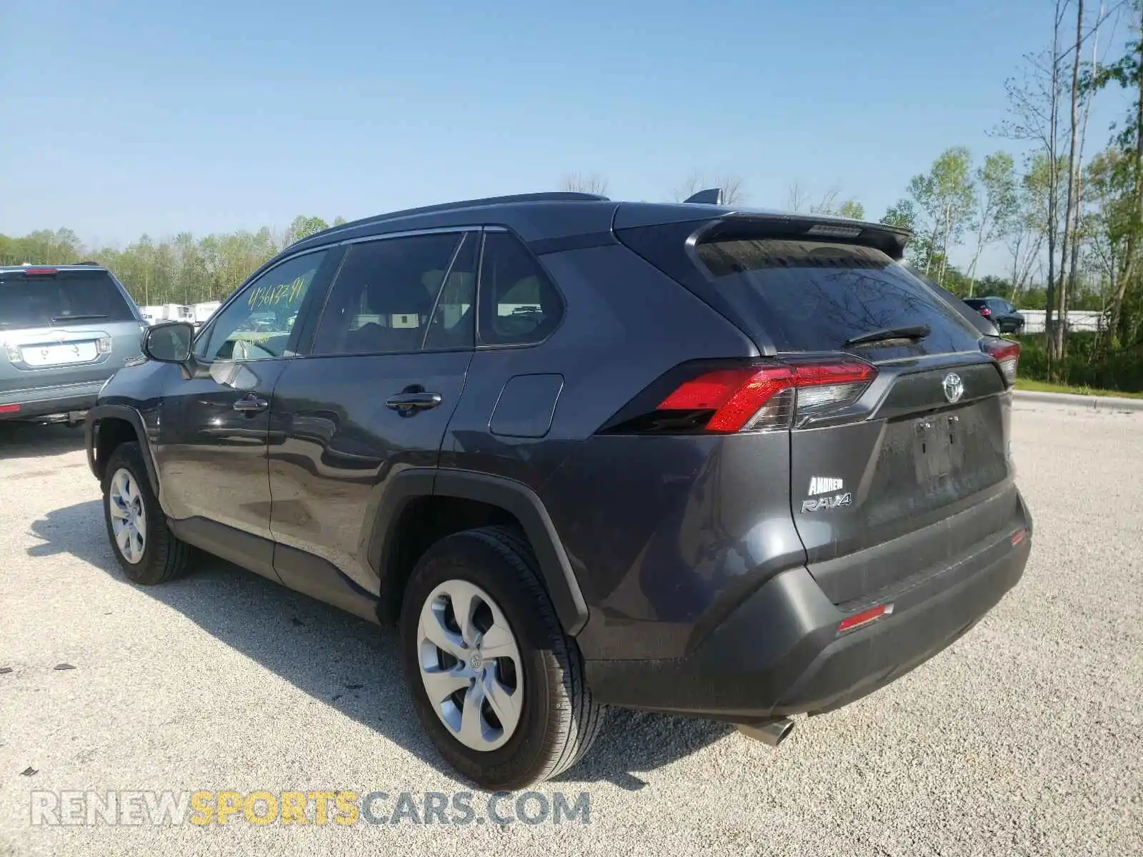 3 Photograph of a damaged car 2T3F1RFVXLC080794 TOYOTA RAV4 2020