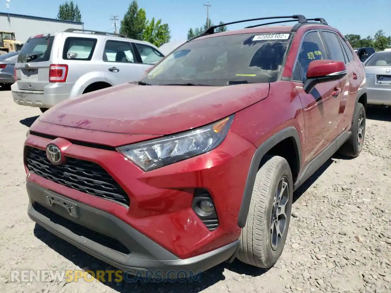 2 Photograph of a damaged car 2T3G1RFV1LW109232 TOYOTA RAV4 2020