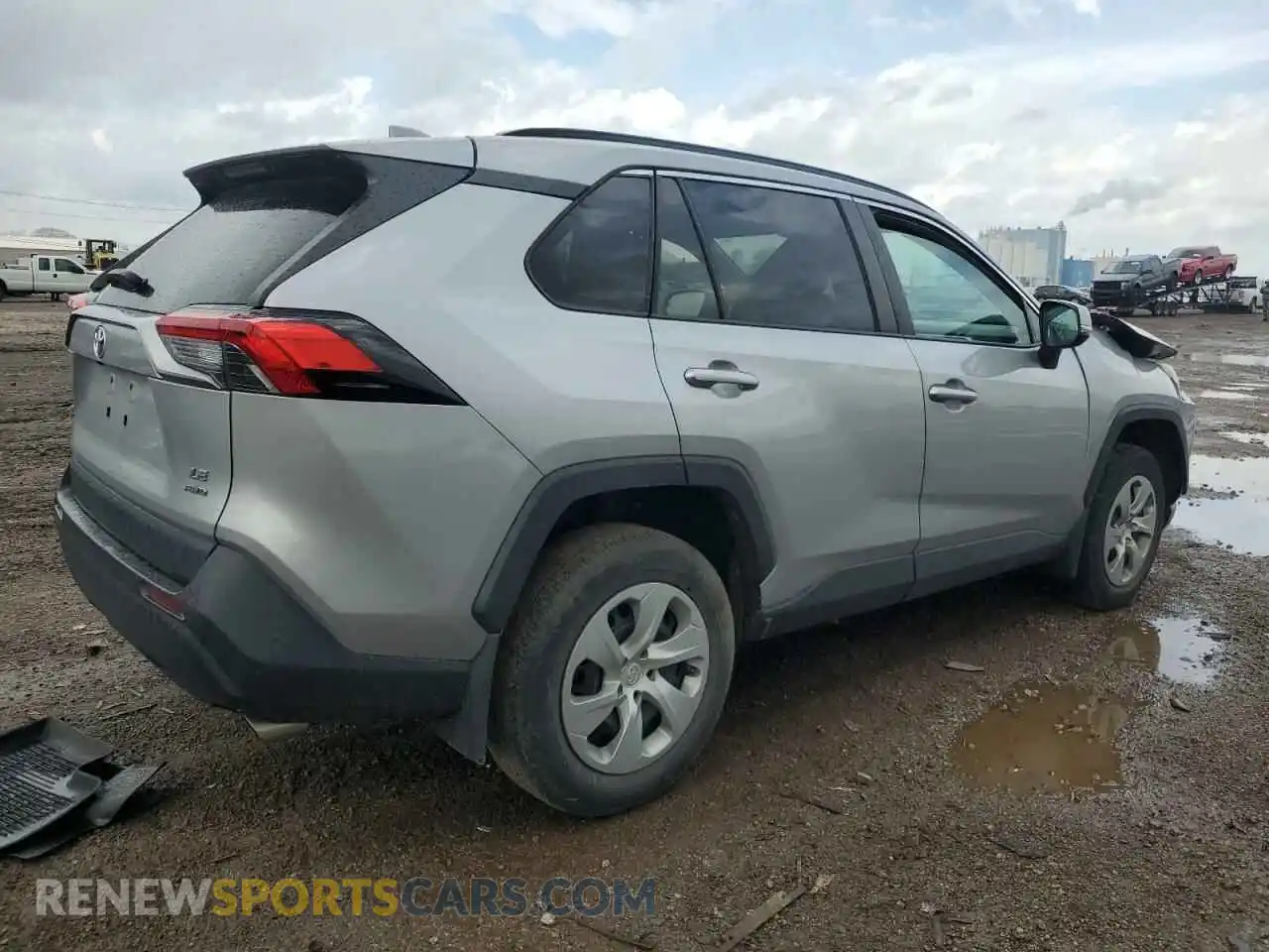 3 Photograph of a damaged car 2T3G1RFV2LW116741 TOYOTA RAV4 2020