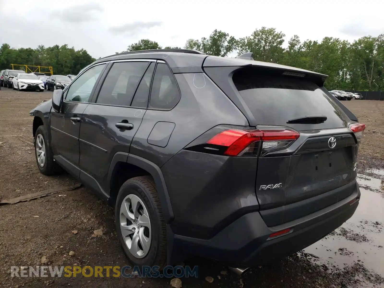 3 Photograph of a damaged car 2T3G1RFV4LW099439 TOYOTA RAV4 2020