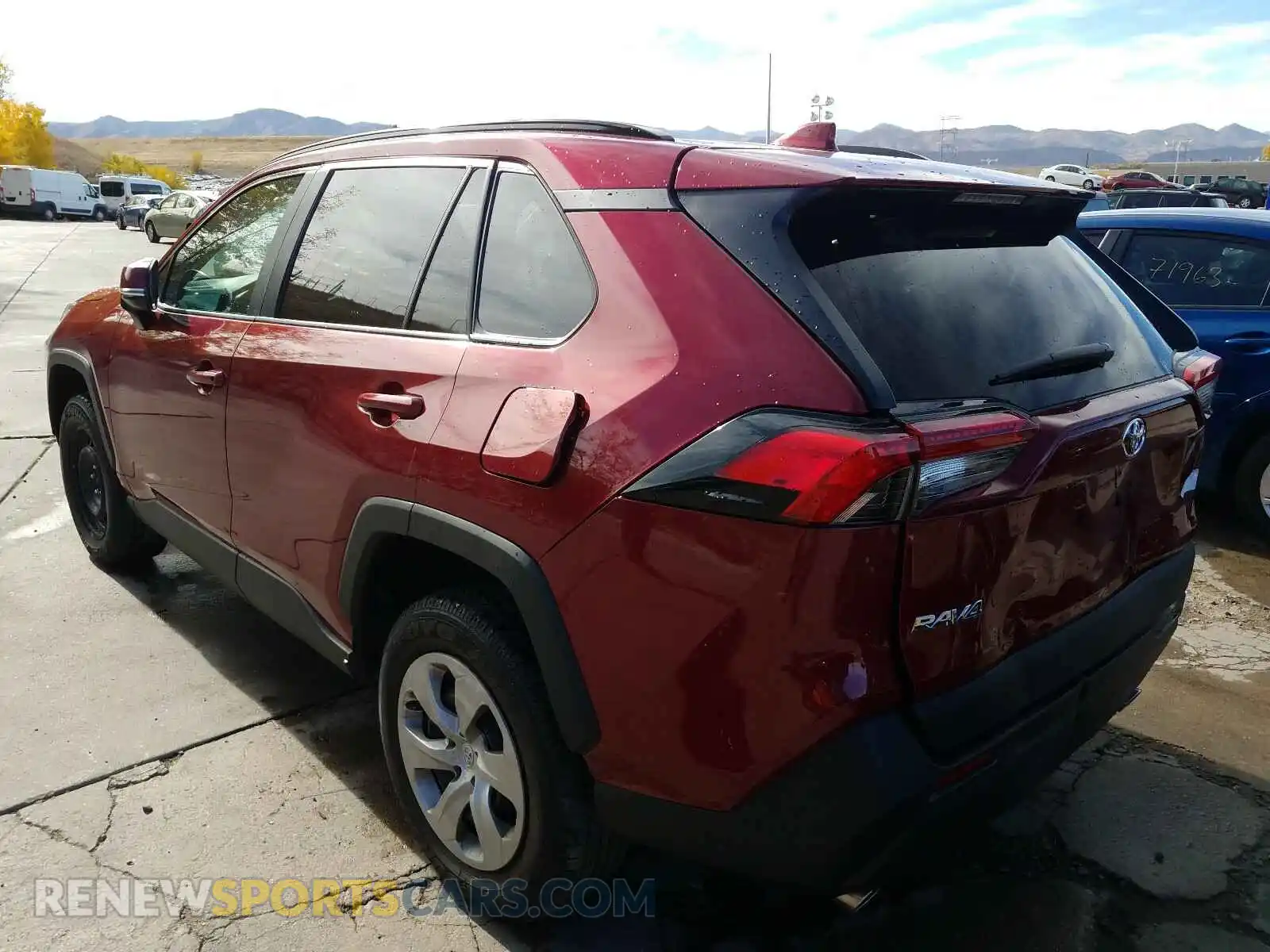 3 Photograph of a damaged car 2T3G1RFV7LC119491 TOYOTA RAV4 2020