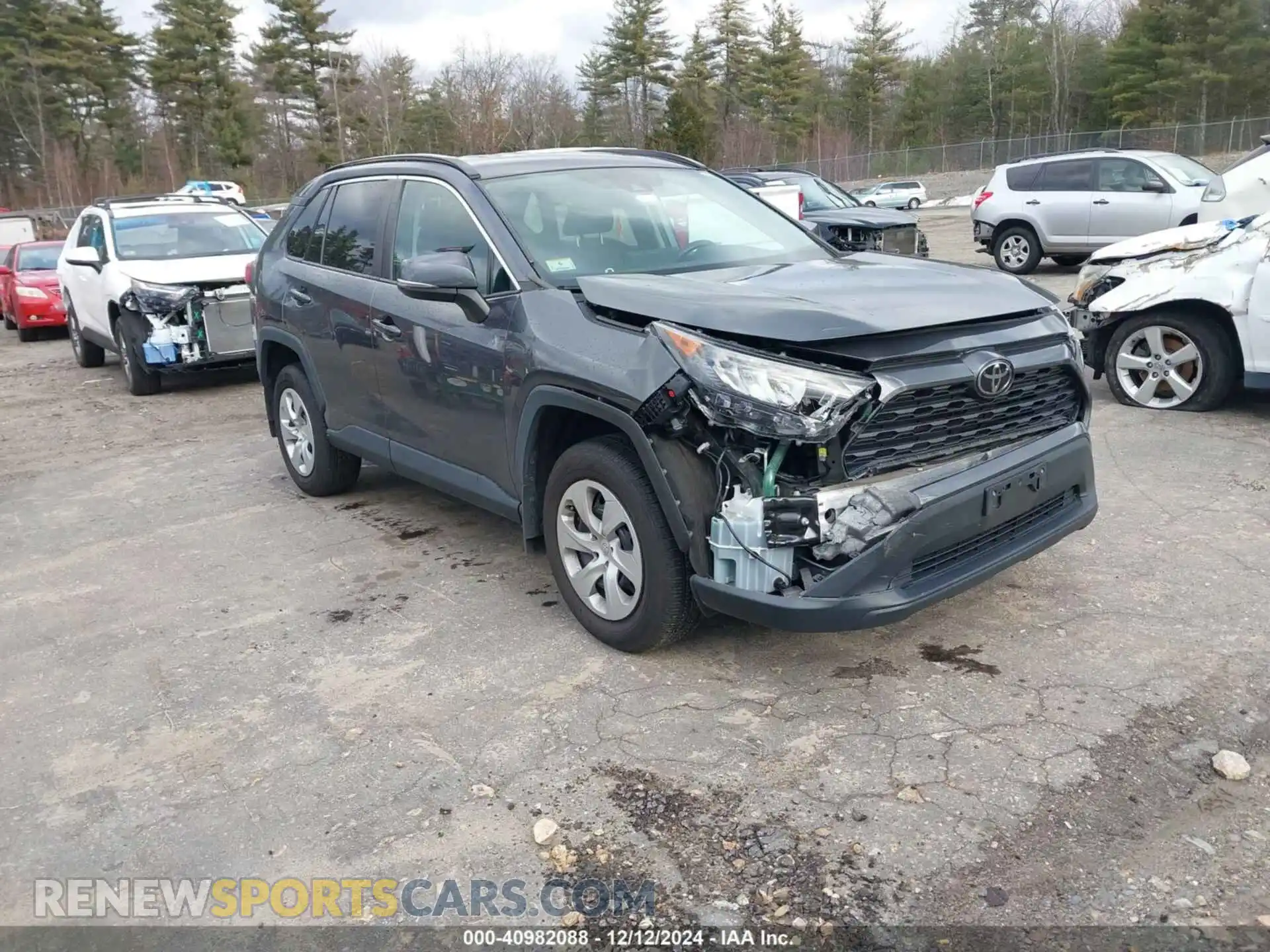 1 Photograph of a damaged car 2T3G1RFV8LC089367 TOYOTA RAV4 2020