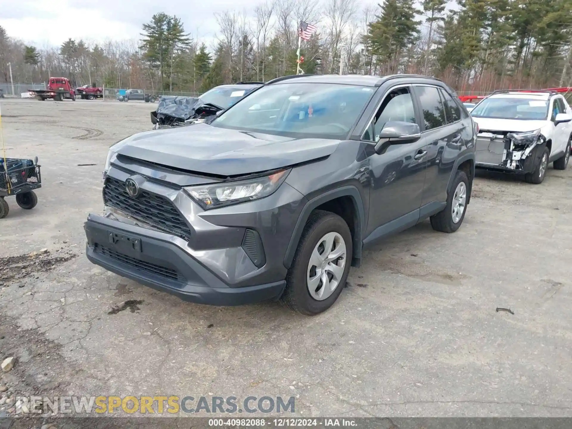 2 Photograph of a damaged car 2T3G1RFV8LC089367 TOYOTA RAV4 2020
