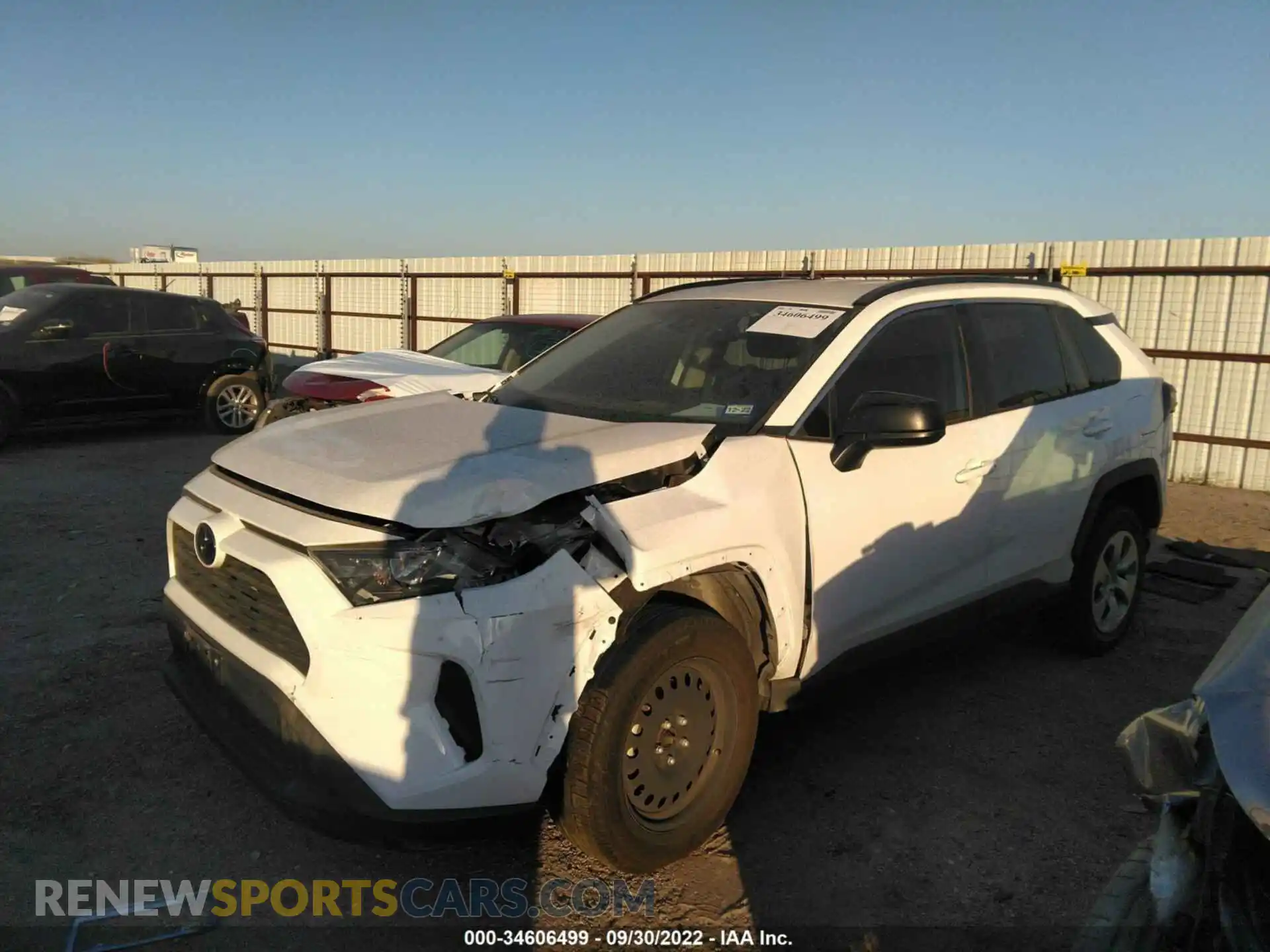 2 fotografías del automóvil dañado 2T3H1RFV0LC035758 TOYOTA RAV4 2020