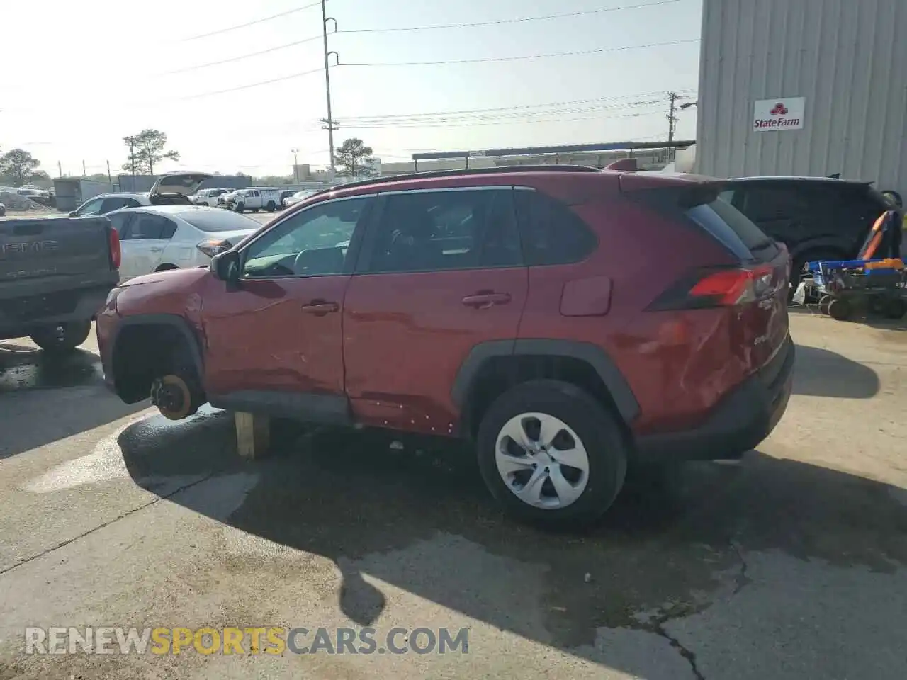 2 Photograph of a damaged car 2T3H1RFV1LC065660 TOYOTA RAV4 2020