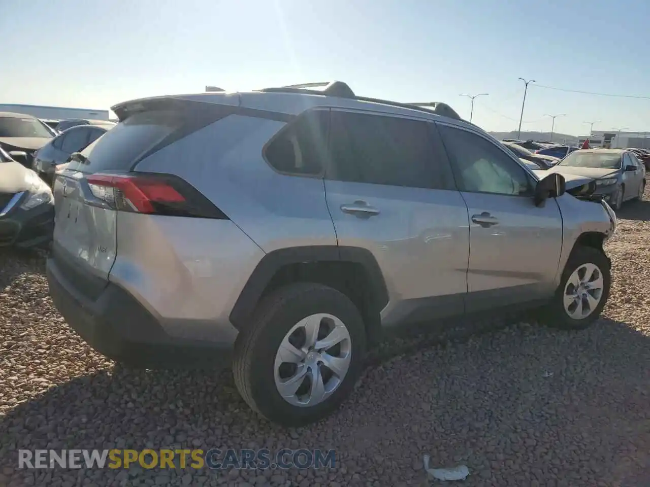 3 Photograph of a damaged car 2T3H1RFV1LC085813 TOYOTA RAV4 2020