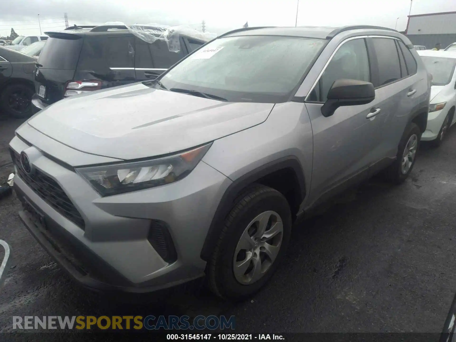 2 Photograph of a damaged car 2T3H1RFV1LW081775 TOYOTA RAV4 2020