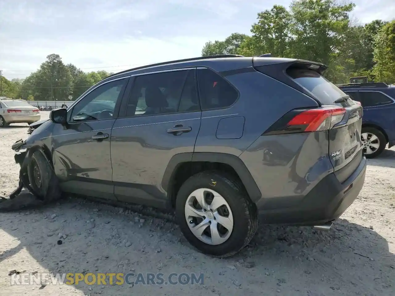 2 Photograph of a damaged car 2T3H1RFV3LC067913 TOYOTA RAV4 2020