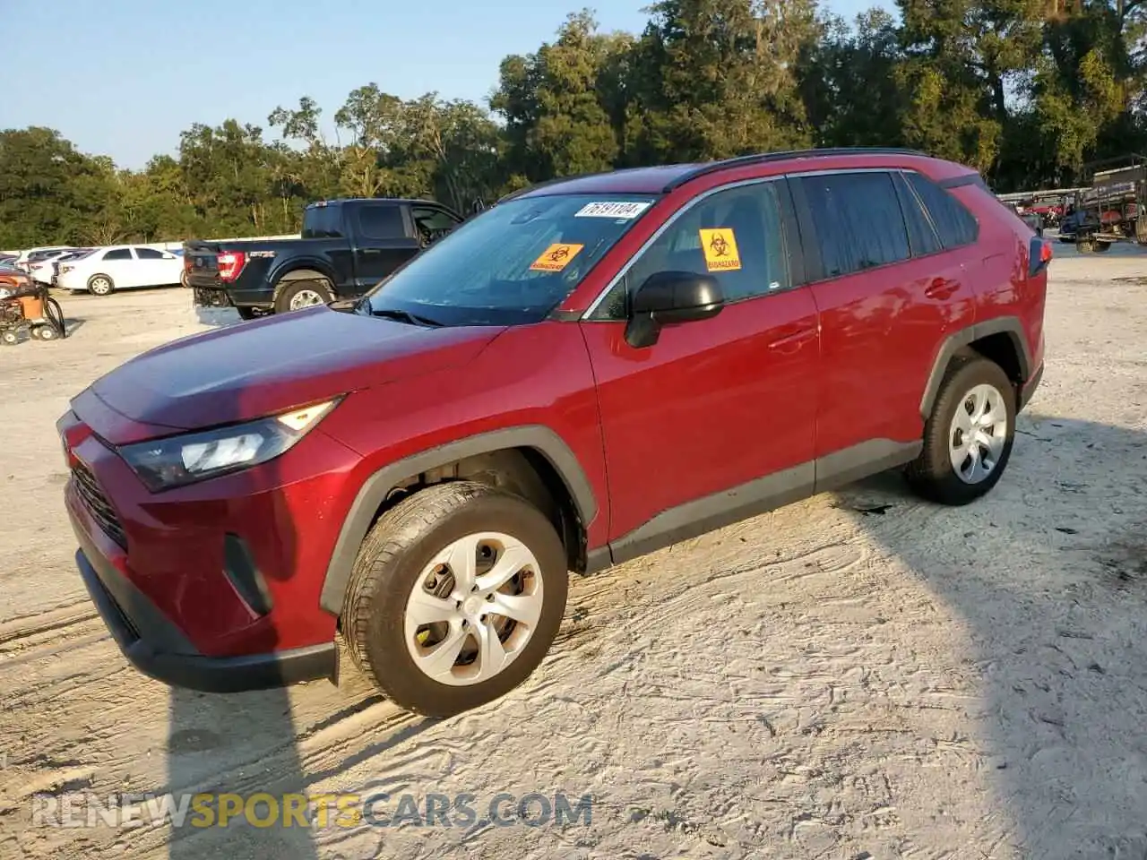 1 Photograph of a damaged car 2T3H1RFV3LW059602 TOYOTA RAV4 2020