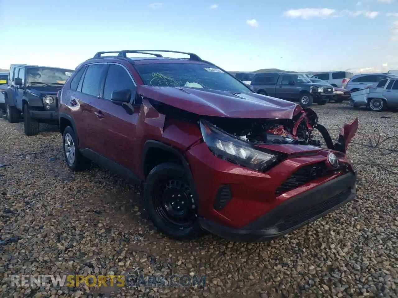 1 Photograph of a damaged car 2T3H1RFV3LW063083 TOYOTA RAV4 2020