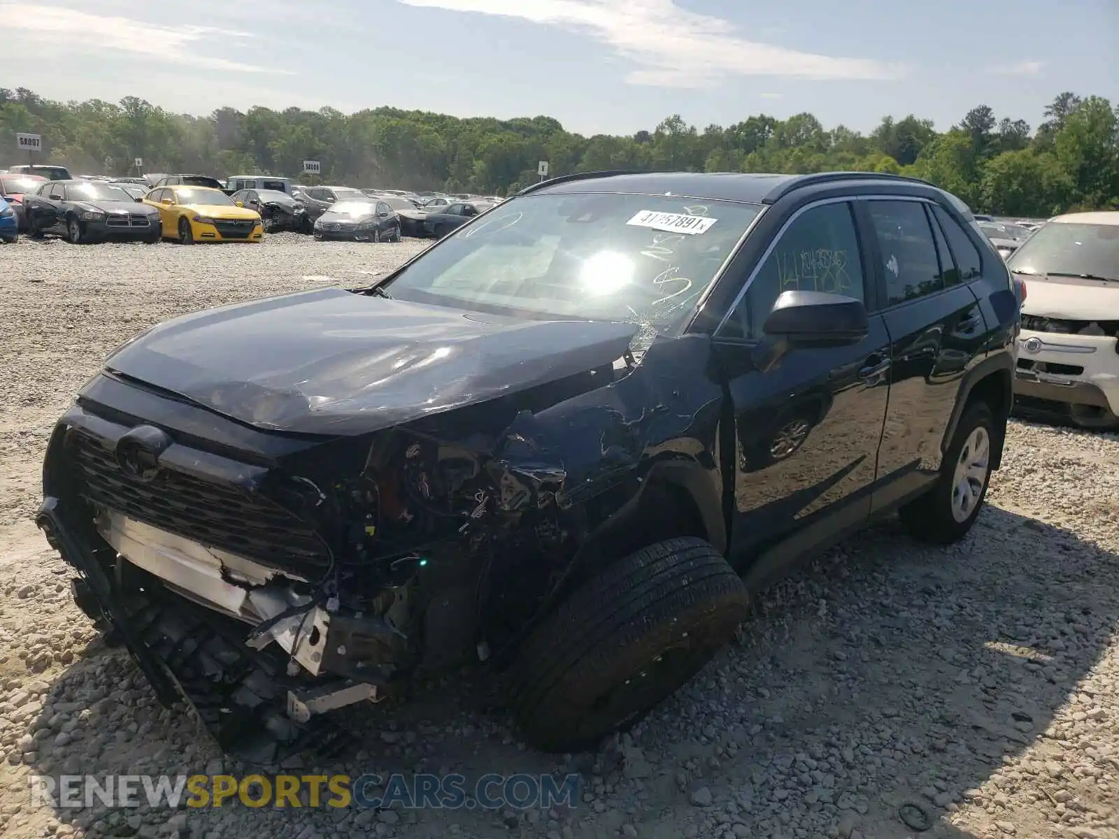 2 Photograph of a damaged car 2T3H1RFV3LW084791 TOYOTA RAV4 2020