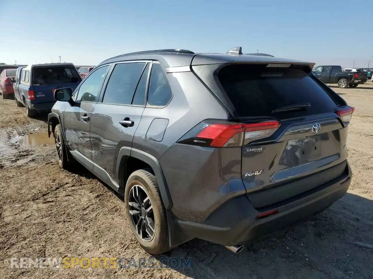 3 Фотография поврежденного автомобиля 2T3H1RFV3LW099422 TOYOTA RAV4 2020