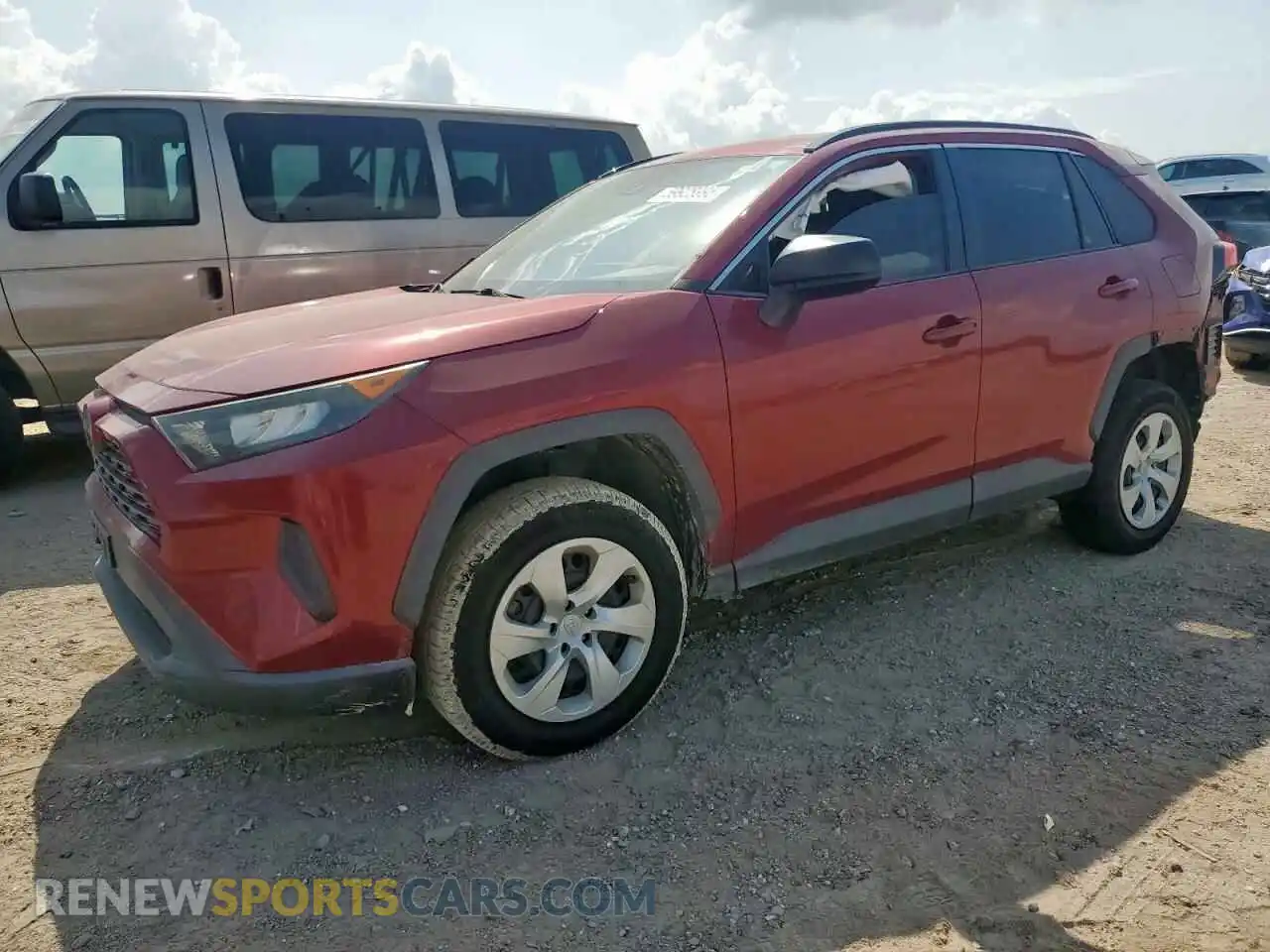 1 Photograph of a damaged car 2T3H1RFV4LC033866 TOYOTA RAV4 2020