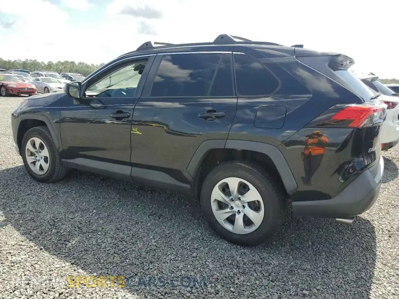 2 Photograph of a damaged car 2T3H1RFV4LC062168 TOYOTA RAV4 2020