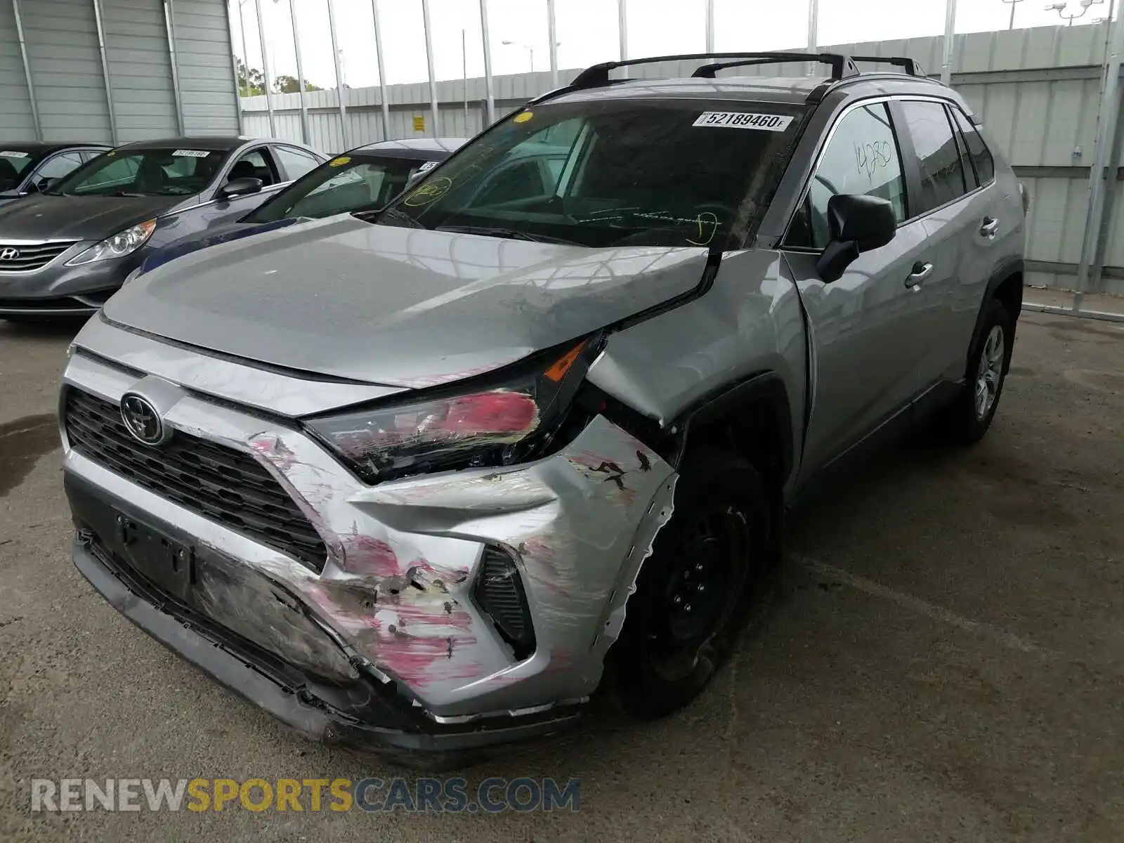 2 Photograph of a damaged car 2T3H1RFV4LW061049 TOYOTA RAV4 2020