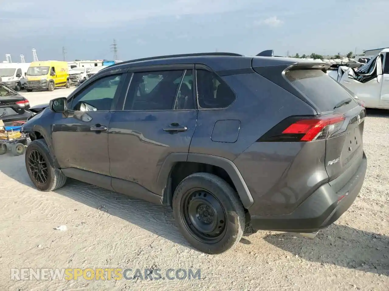 2 Photograph of a damaged car 2T3H1RFV4LW070558 TOYOTA RAV4 2020