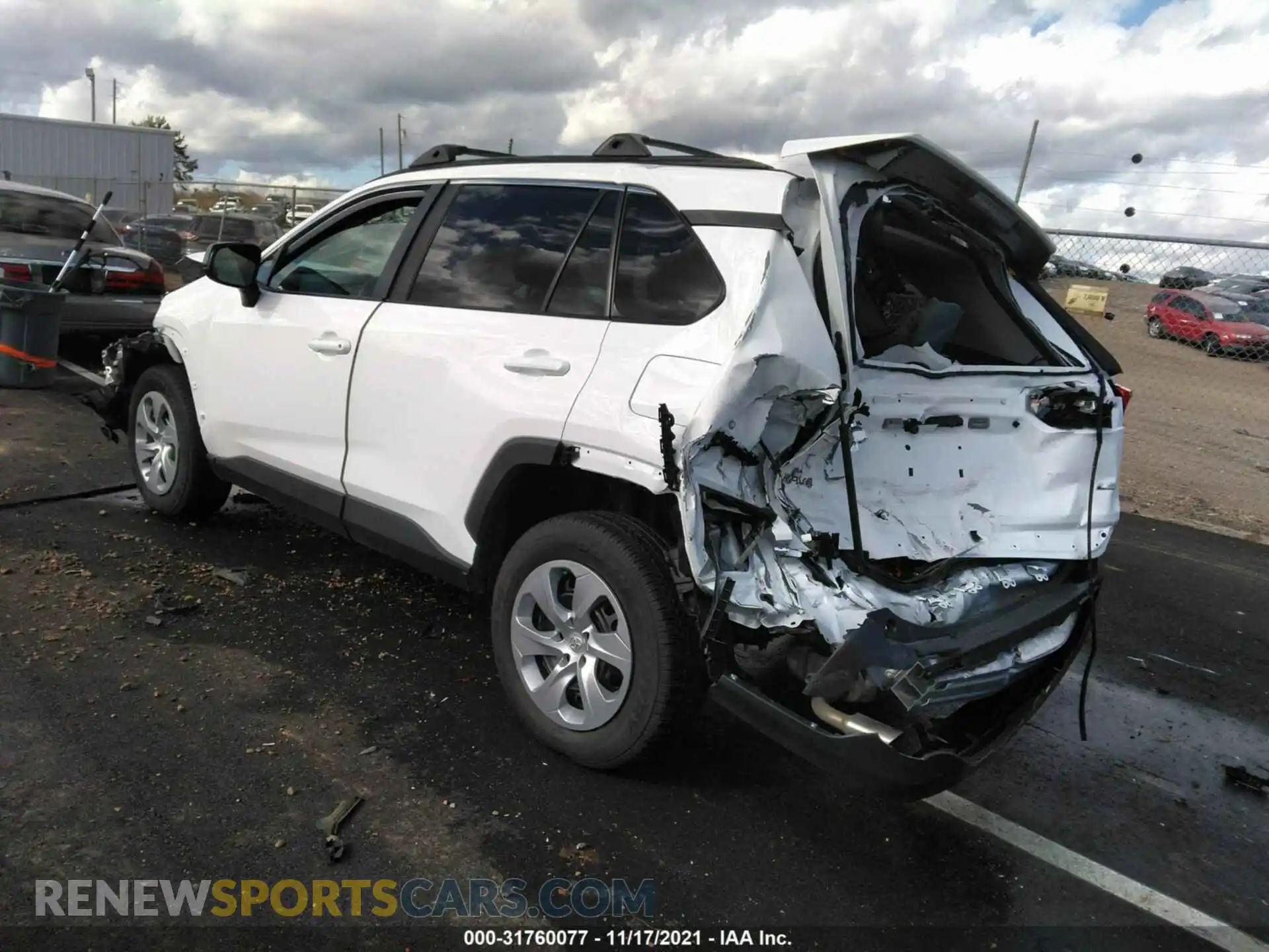 3 Photograph of a damaged car 2T3H1RFV4LW077641 TOYOTA RAV4 2020
