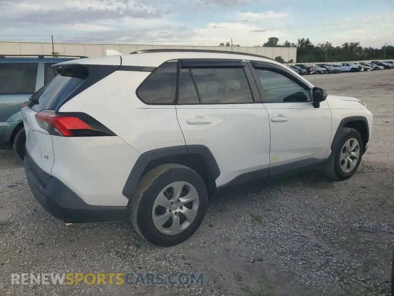 3 Photograph of a damaged car 2T3H1RFV4LW089854 TOYOTA RAV4 2020