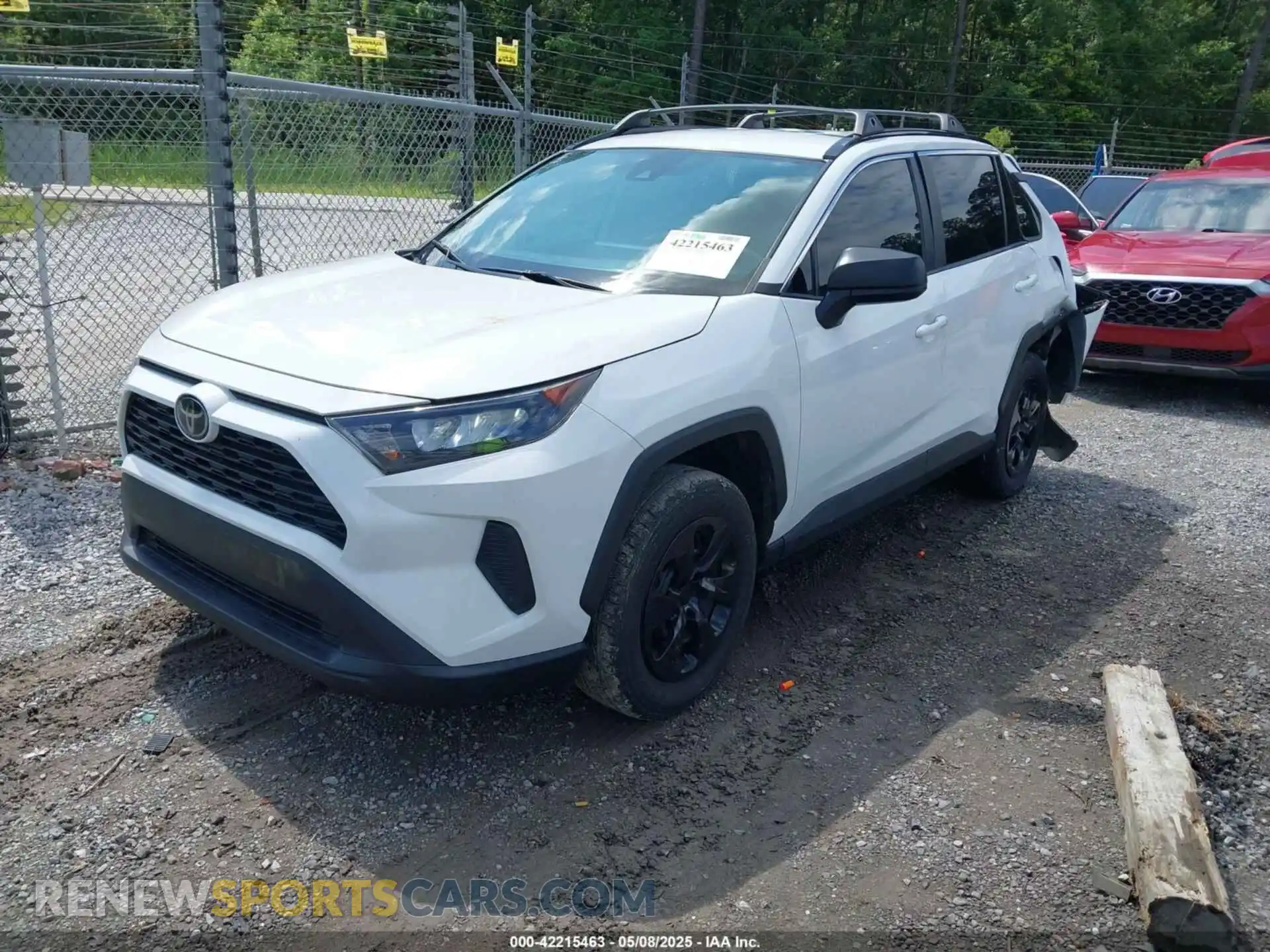 2 Photograph of a damaged car 2T3H1RFV5LC042849 TOYOTA RAV4 2020