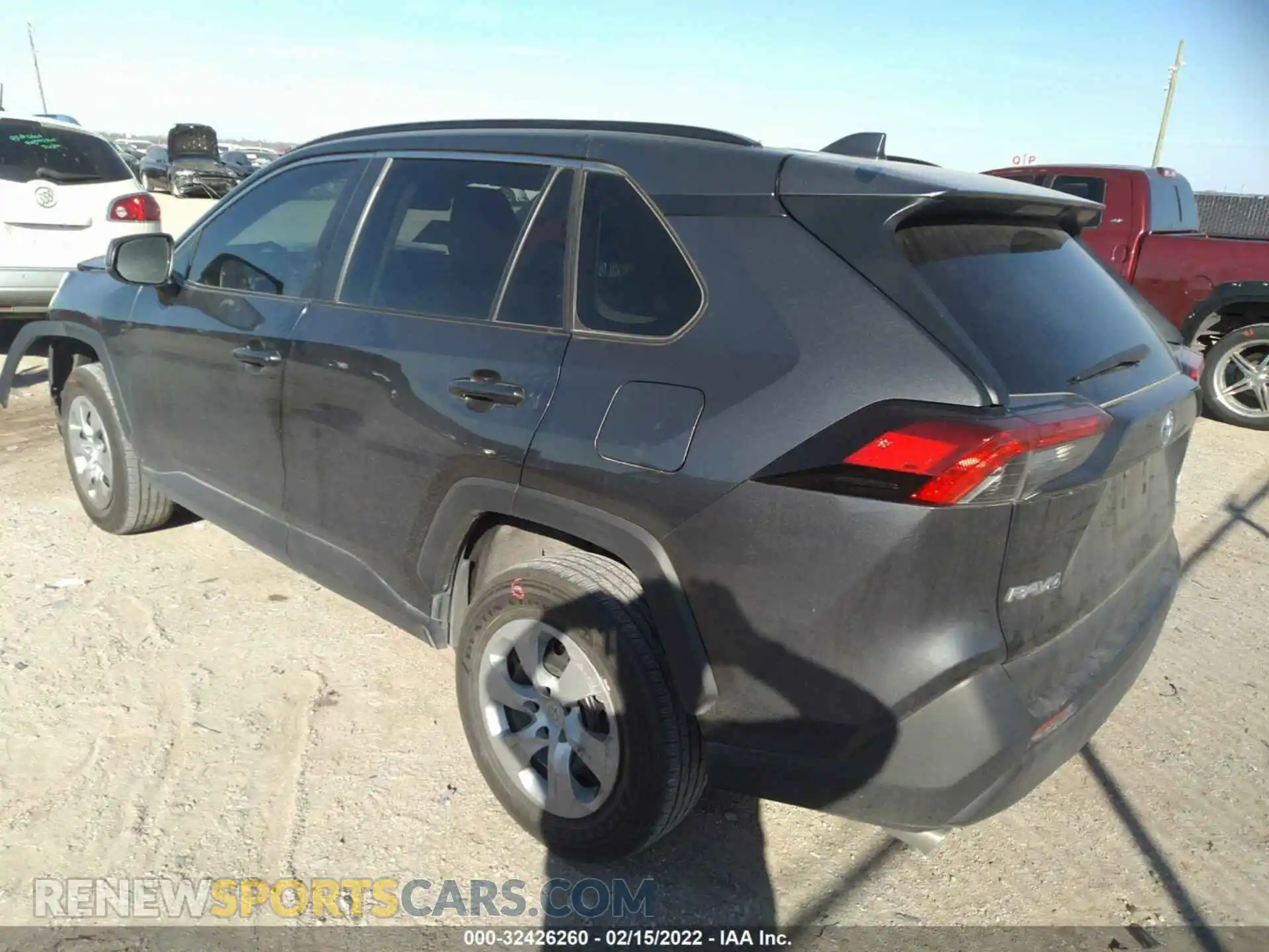 3 Photograph of a damaged car 2T3H1RFV5LC045251 TOYOTA RAV4 2020