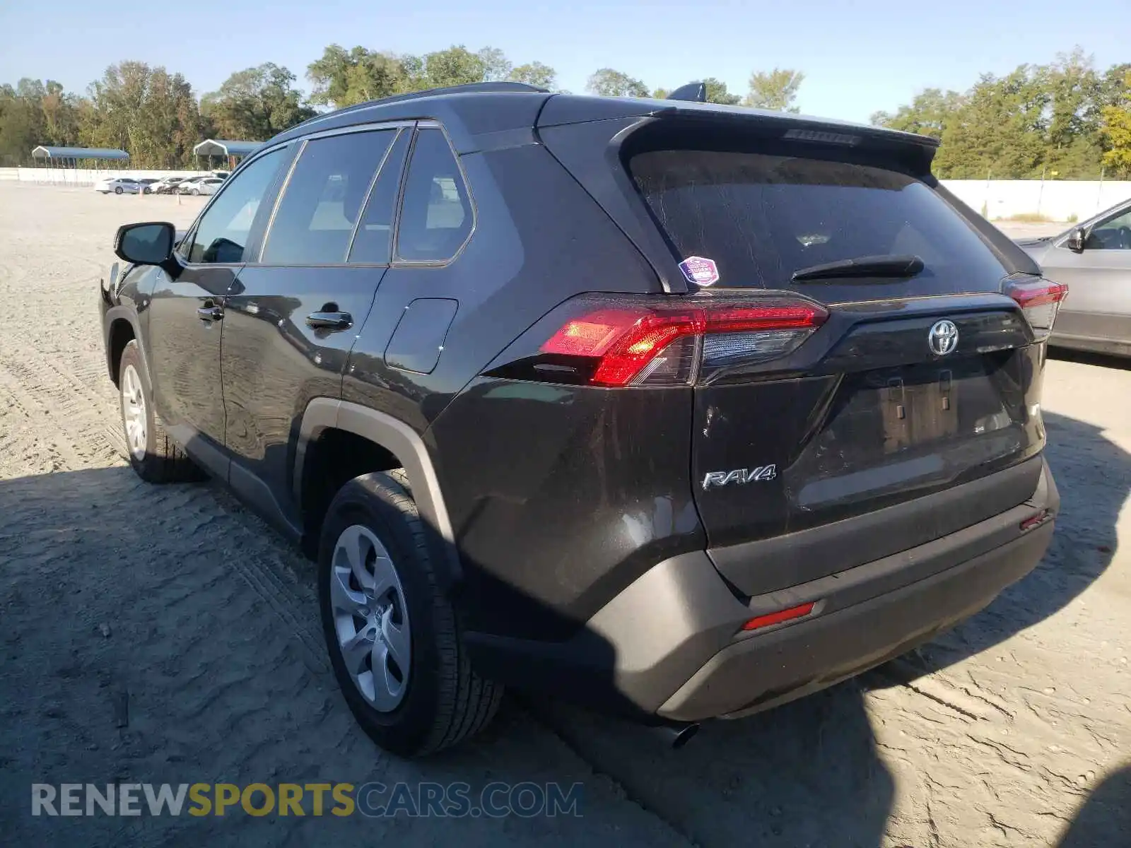 3 Photograph of a damaged car 2T3H1RFV5LC065614 TOYOTA RAV4 2020