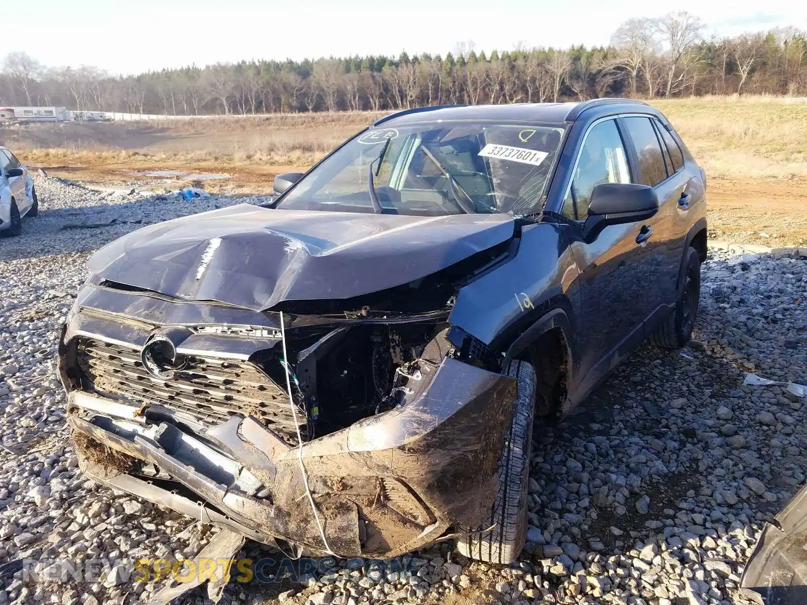 2 Photograph of a damaged car 2T3H1RFV5LC084132 TOYOTA RAV4 2020