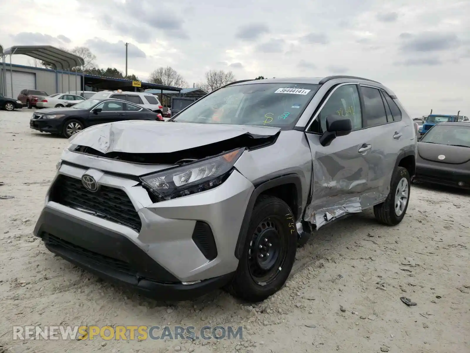 2 Photograph of a damaged car 2T3H1RFV6LC039331 TOYOTA RAV4 2020