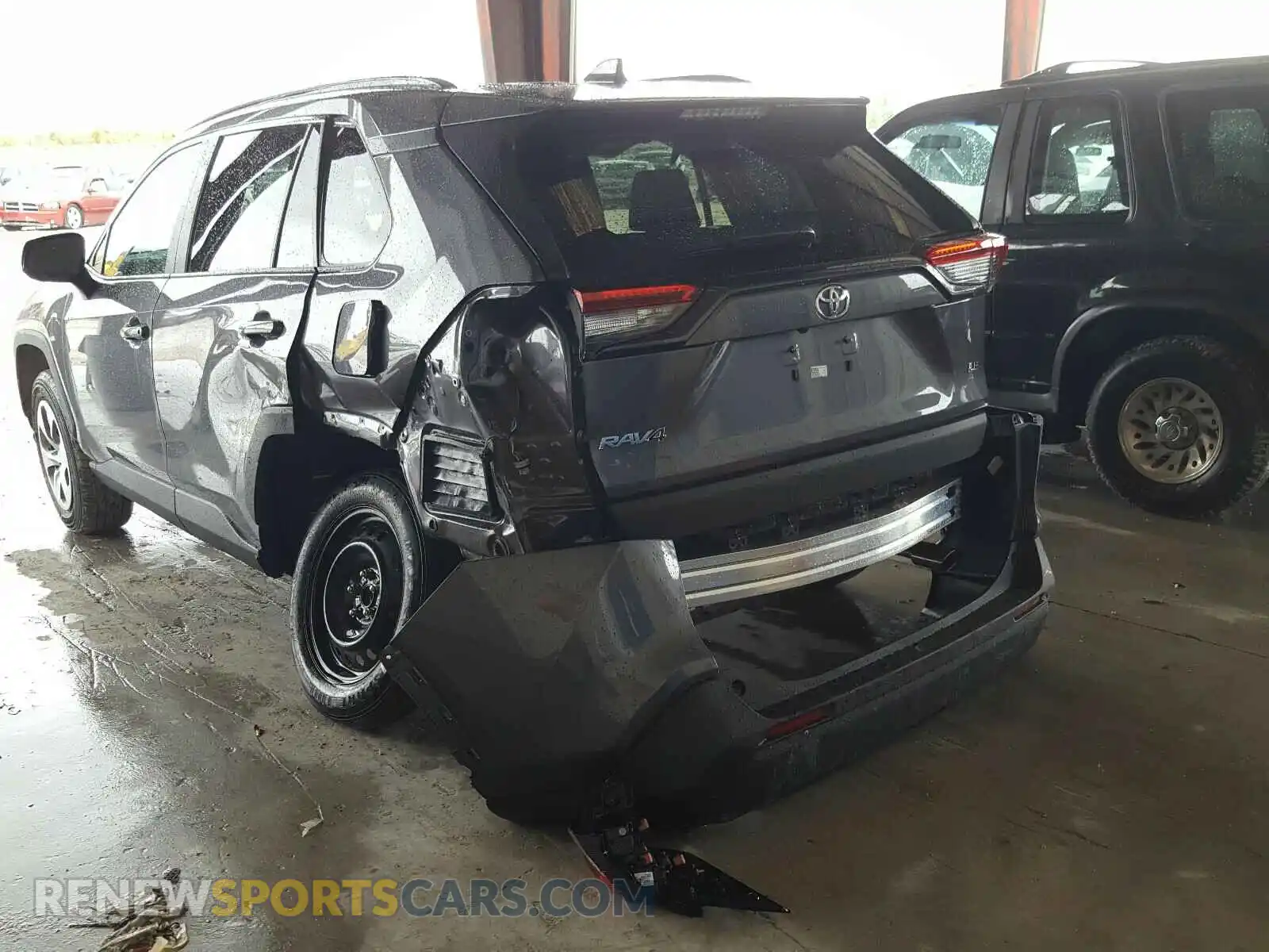 3 Photograph of a damaged car 2T3H1RFV6LC063659 TOYOTA RAV4 2020