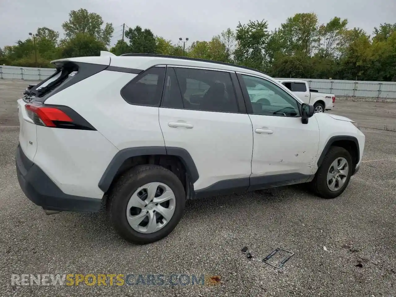 3 Фотография поврежденного автомобиля 2T3H1RFV6LW077110 TOYOTA RAV4 2020