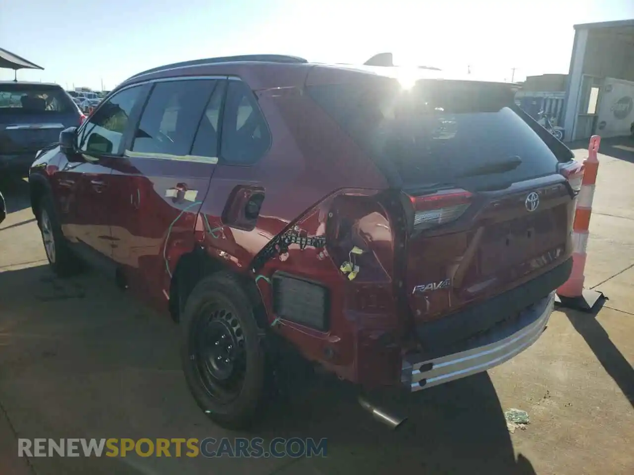3 Photograph of a damaged car 2T3H1RFV7LC037376 TOYOTA RAV4 2020