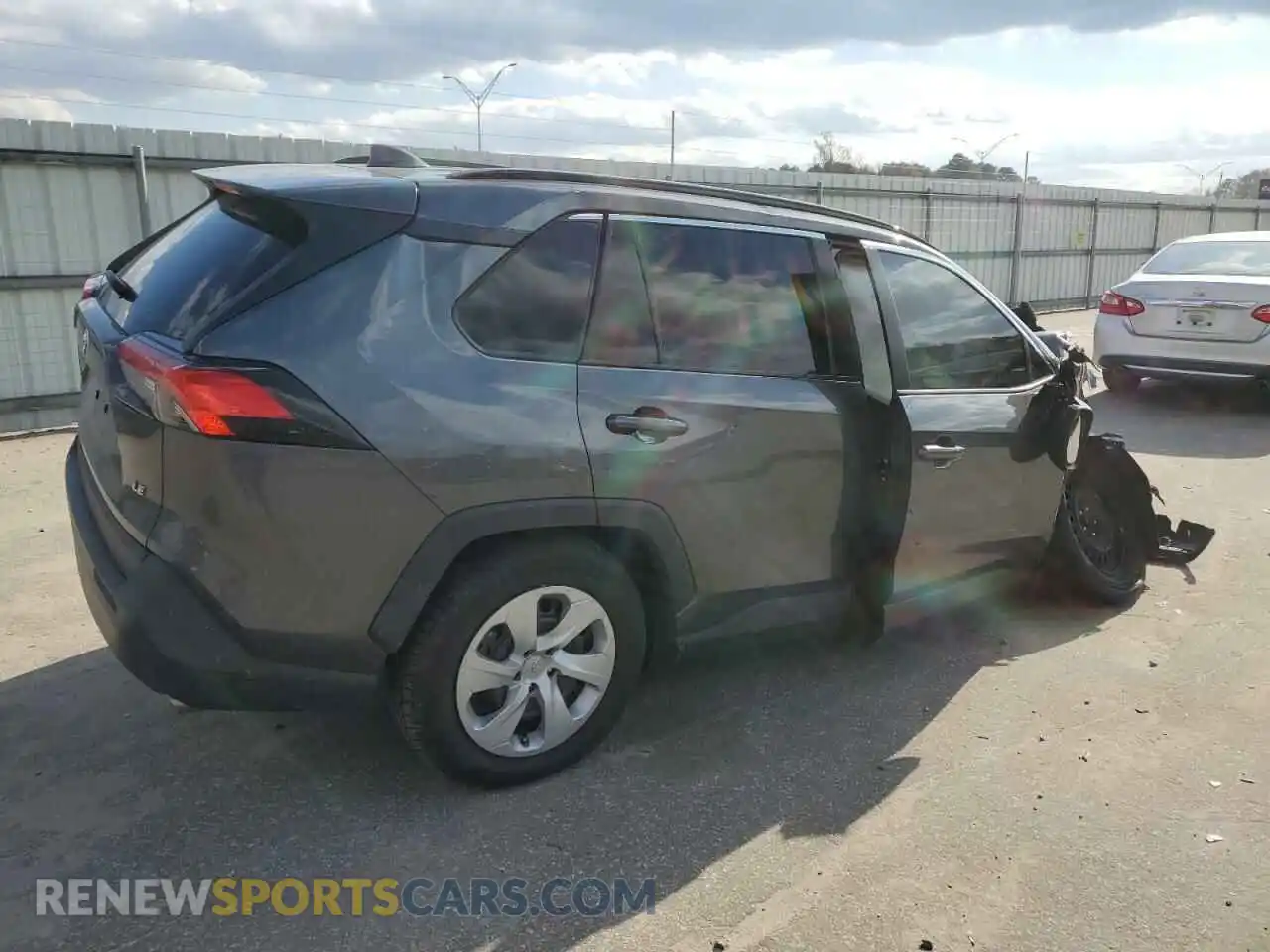 3 Photograph of a damaged car 2T3H1RFV7LC075772 TOYOTA RAV4 2020