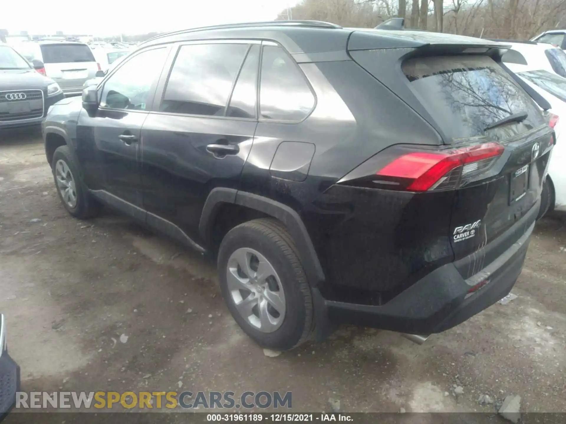 3 Photograph of a damaged car 2T3H1RFV7LW086043 TOYOTA RAV4 2020