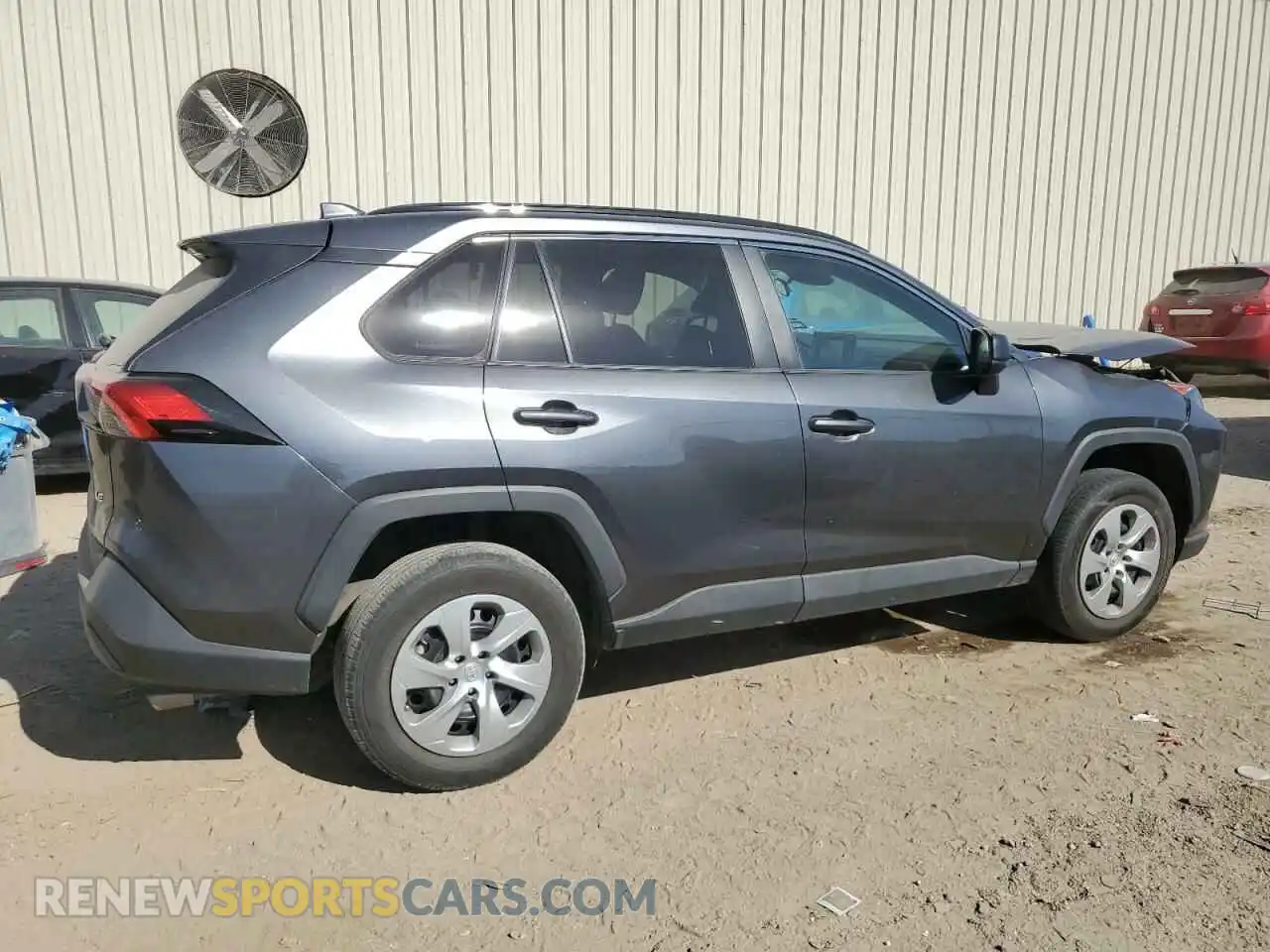 3 Photograph of a damaged car 2T3H1RFV8LC036656 TOYOTA RAV4 2020