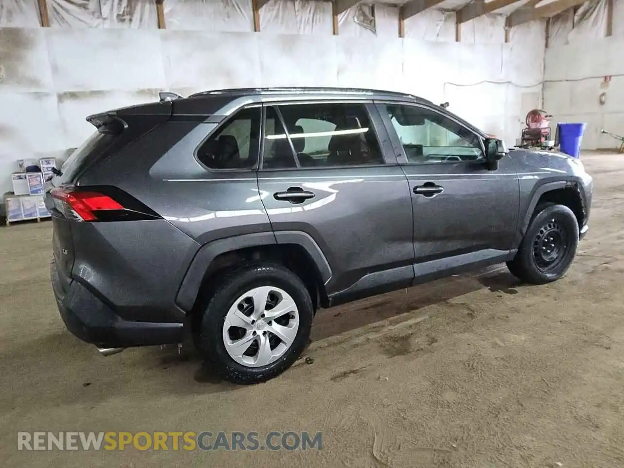 3 Photograph of a damaged car 2T3H1RFV9LC040747 TOYOTA RAV4 2020
