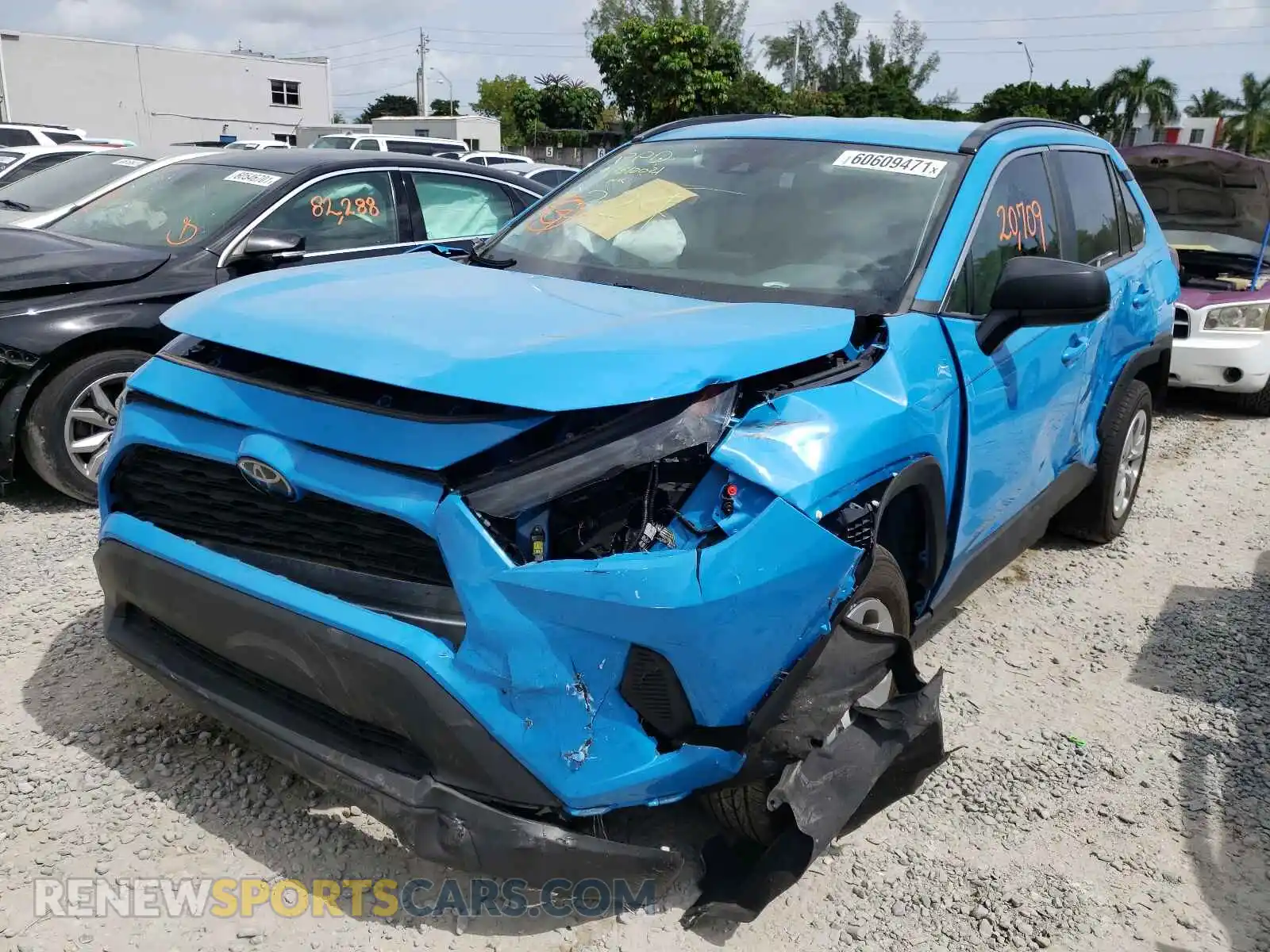 2 Photograph of a damaged car 2T3H1RFV9LC061324 TOYOTA RAV4 2020