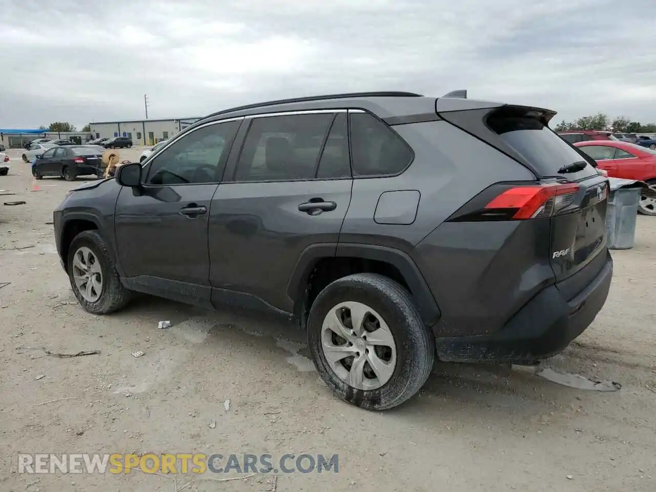 2 Photograph of a damaged car 2T3H1RFV9LC062117 TOYOTA RAV4 2020