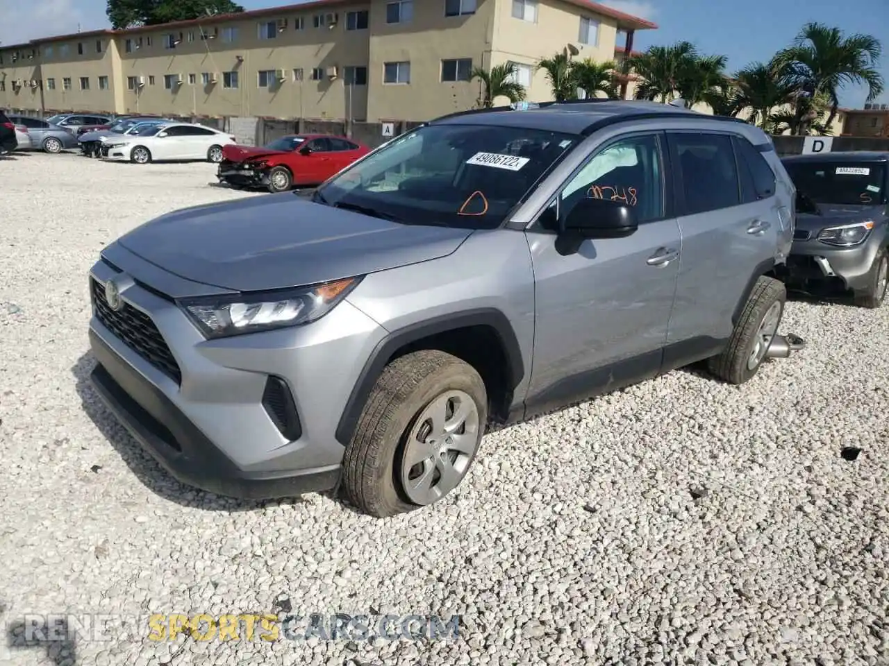 2 Photograph of a damaged car 2T3H1RFV9LC062294 TOYOTA RAV4 2020