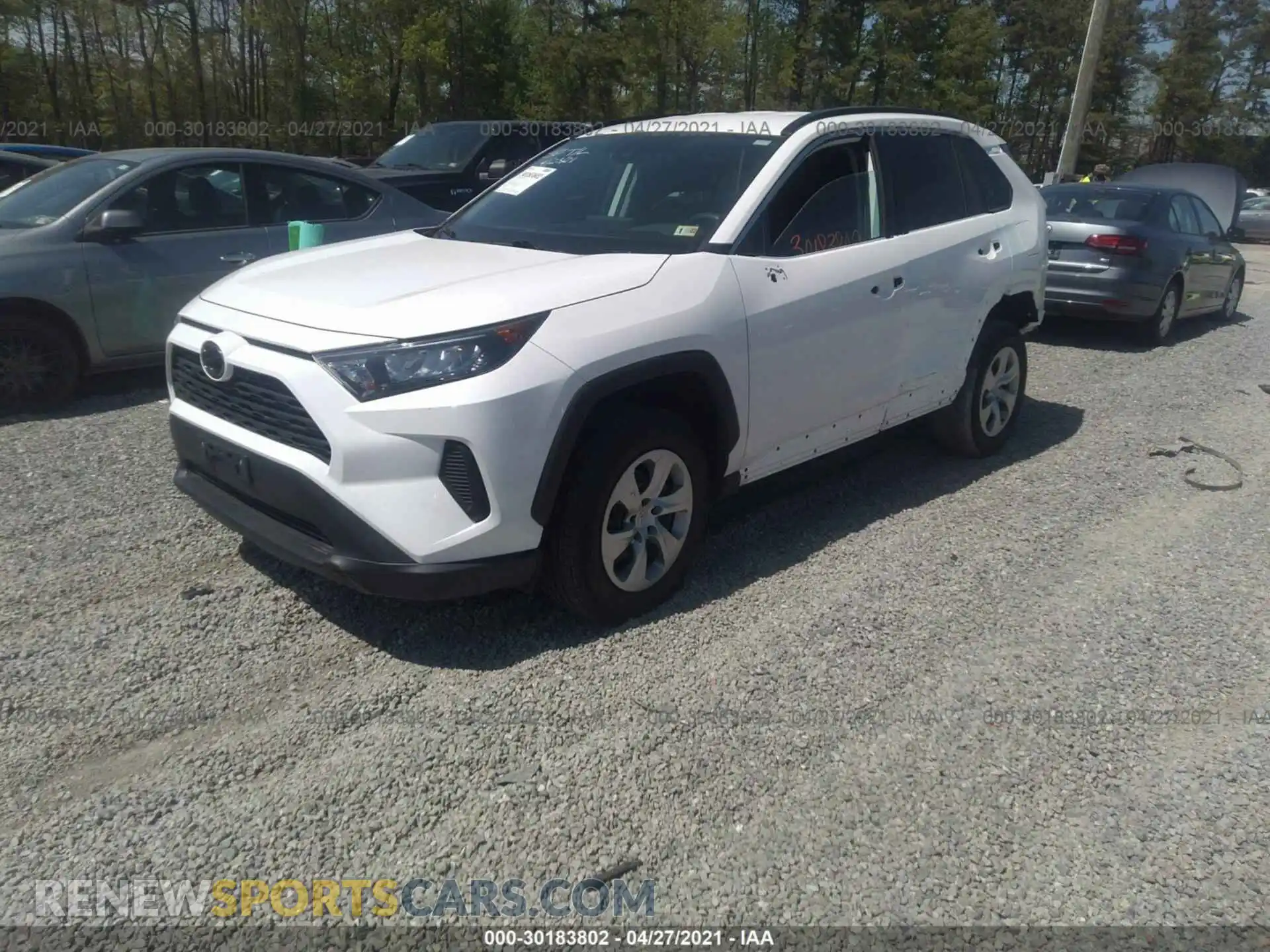 2 fotografías del automóvil dañado 2T3H1RFV9LW061645 TOYOTA RAV4 2020