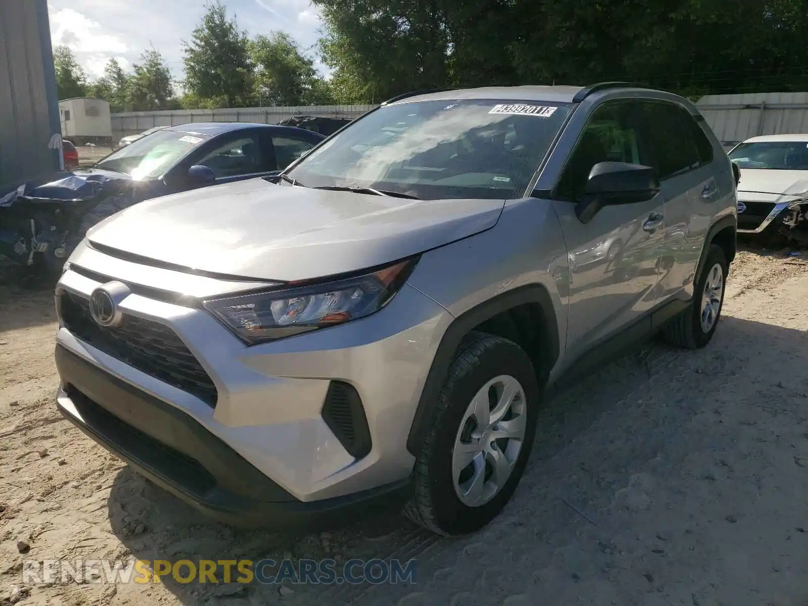 2 Photograph of a damaged car 2T3H1RFVXLC046508 TOYOTA RAV4 2020