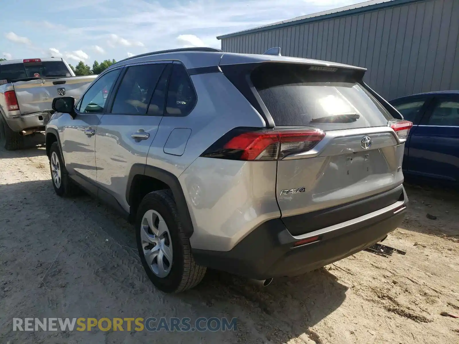 3 Photograph of a damaged car 2T3H1RFVXLC046508 TOYOTA RAV4 2020