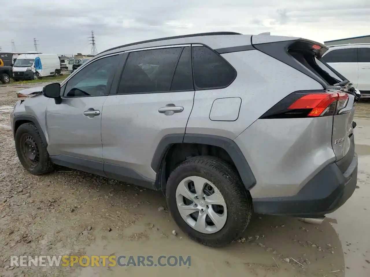 2 Photograph of a damaged car 2T3H1RFVXLC046671 TOYOTA RAV4 2020