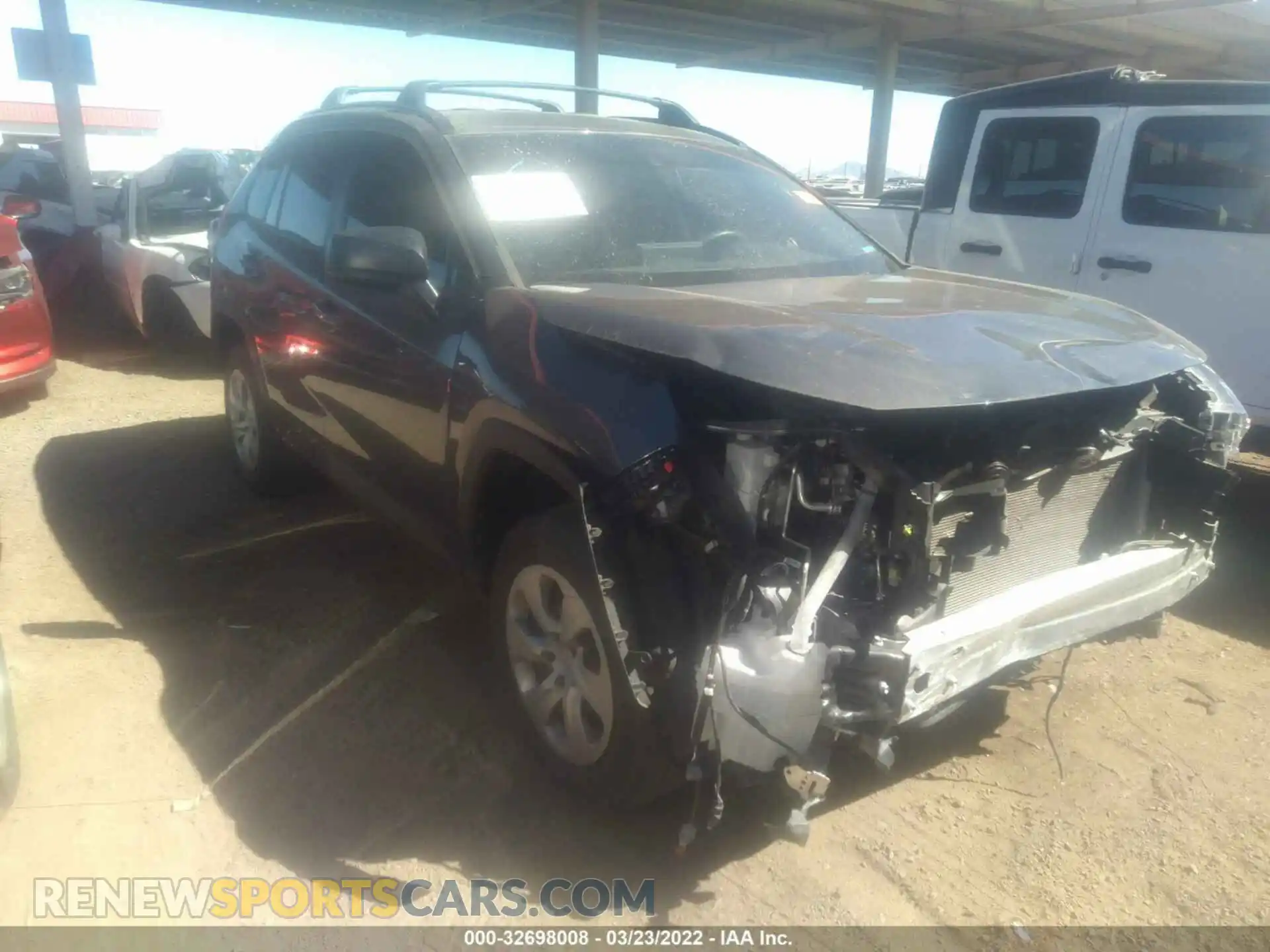1 Photograph of a damaged car 2T3H1RFVXLW089258 TOYOTA RAV4 2020