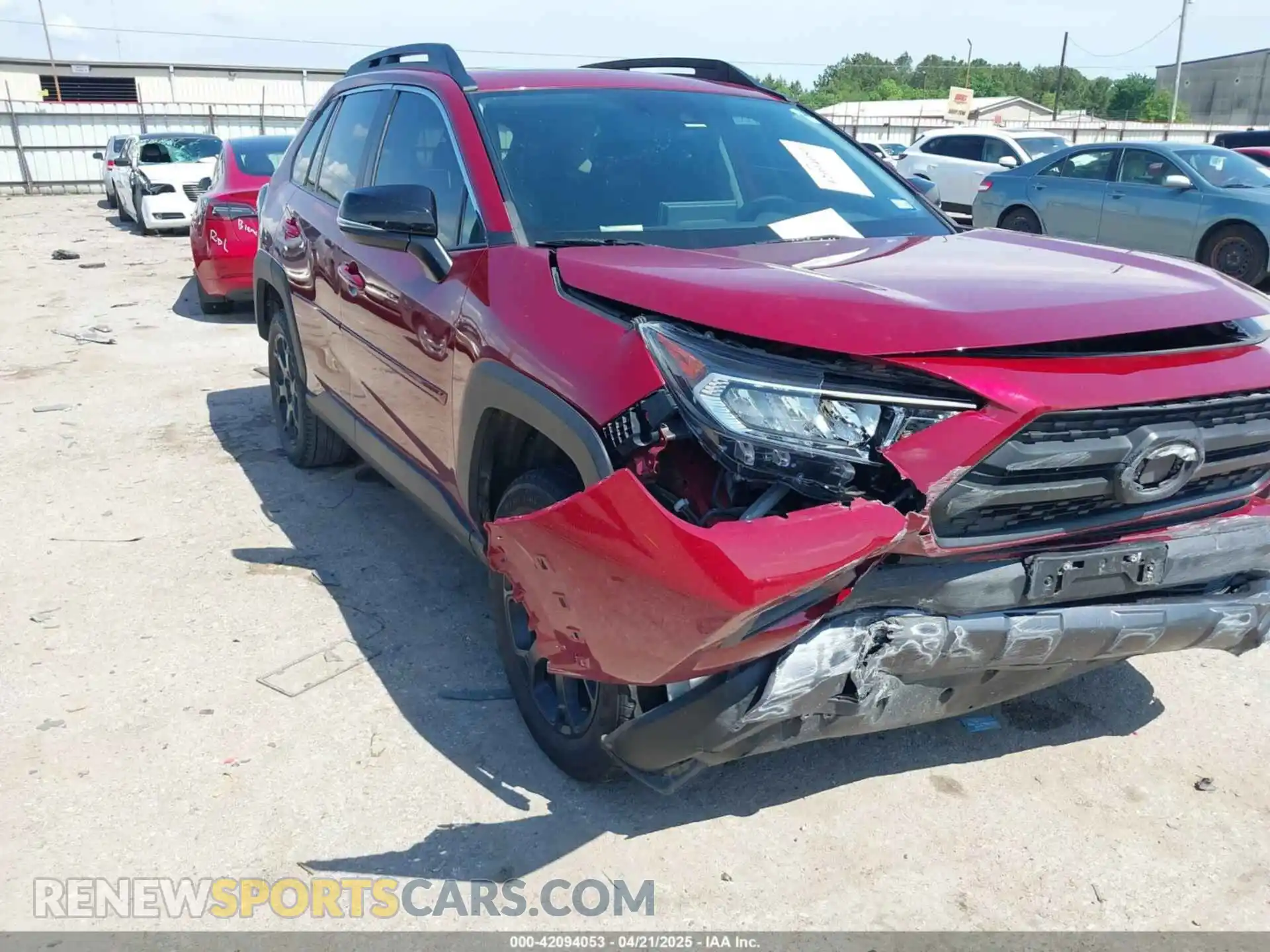 1 Photograph of a damaged car 2T3J1RFV2LC118416 TOYOTA RAV4 2020