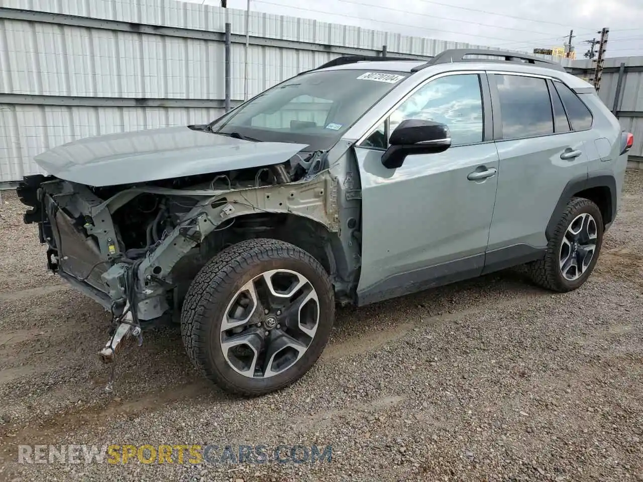 1 Photograph of a damaged car 2T3J1RFV3LC121339 TOYOTA RAV4 2020