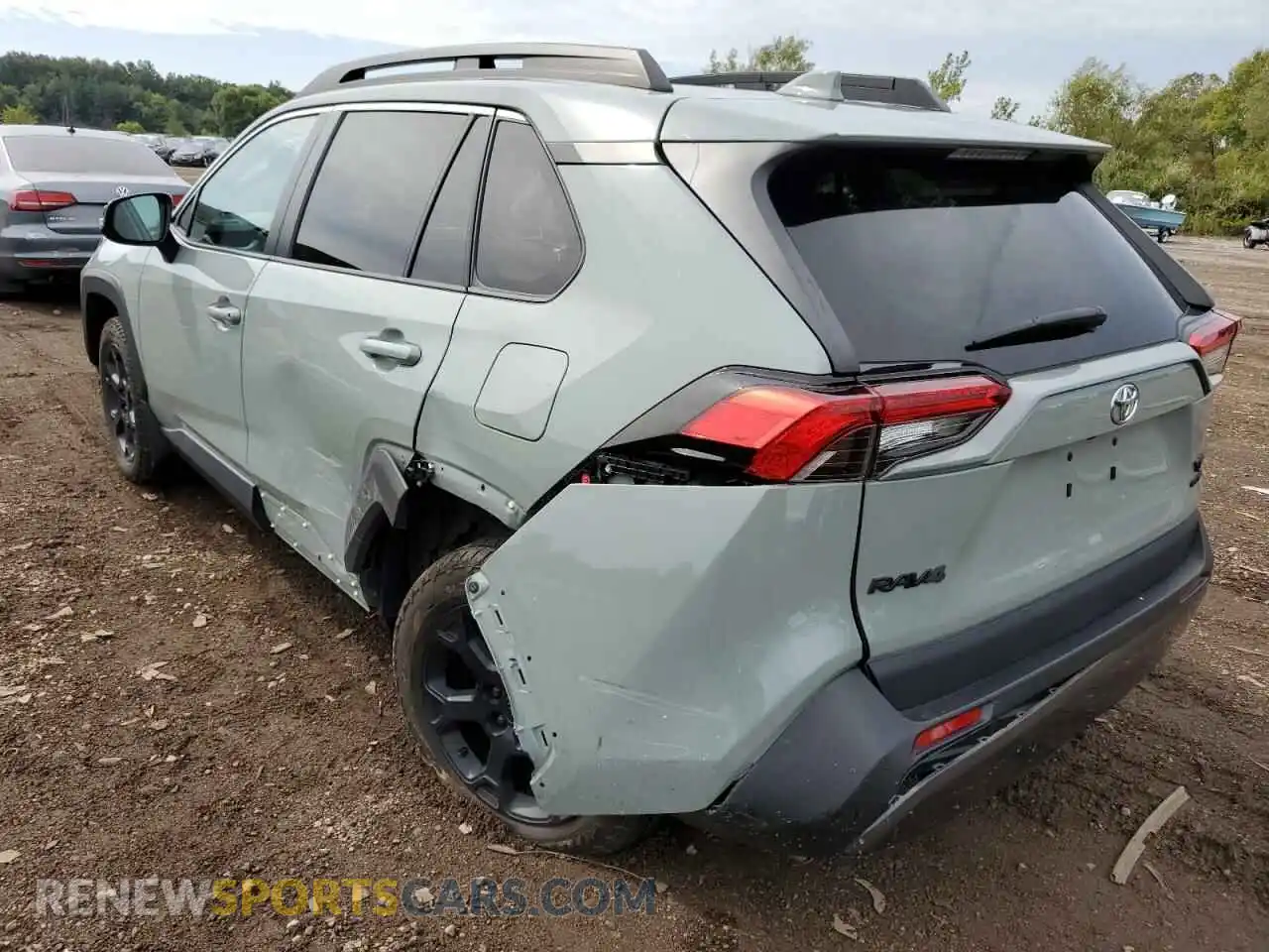 3 Photograph of a damaged car 2T3J1RFV5LC078185 TOYOTA RAV4 2020
